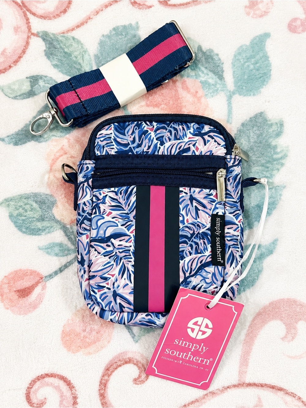 Simply Southern Navy, Pink & White Floral Crossbody Phone Bag